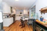 585 Warwick Street - Photo 16