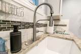 585 Warwick Street - Photo 18