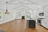 1355 Mercer Avenue - Photo 16