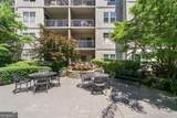 1074 Peachtree Walk - Photo 16