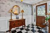 654 Oaklands Drive - Photo 16