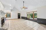 9080 Pine Tree Circle - Photo 11
