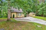 9080 Pine Tree Circle - Photo 3