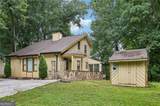 9080 Pine Tree Circle - Photo 7