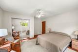 454 Superior Avenue - Photo 18