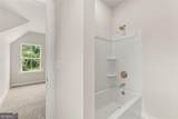 8315 Creekside Overlook Drive - Photo 31