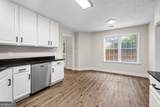 120 Woodstream Drive - Photo 14