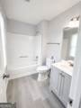 985 Oak Street - Photo 22