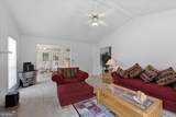 511 Barclay Court - Photo 9