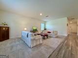 240 Hyde Park - Photo 13