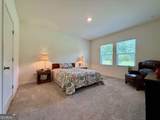 240 Hyde Park - Photo 19
