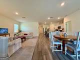 240 Hyde Park - Photo 2