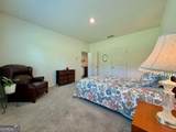 240 Hyde Park - Photo 32