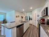 240 Hyde Park - Photo 7