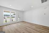 305 Legacy Lane - Photo 5