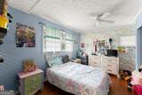 157 Glendale Heights - Photo 10