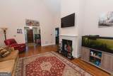 1011 Lakeside Court - Photo 32