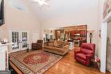 1011 Lakeside Court - Photo 35