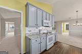 912 Village View Circle - Photo 15