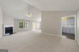 912 Village View Circle - Photo 9