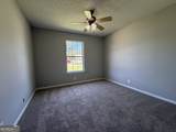 220 Chestnut Court - Photo 12