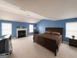 1933 Wilson Manor Circle - Photo 17