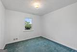3239 Pine Springs Manor - Photo 15