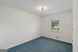 3239 Pine Springs Manor - Photo 16