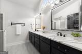 3025 Brockton Close - Photo 31