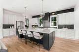 31 Walthall Street - Photo 3