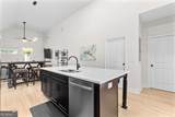 624 Robert Street - Photo 8
