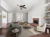 35 Montgomery Court - Photo 2