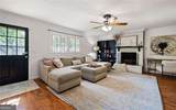 702 Highview Drive - Photo 10