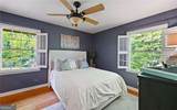 702 Highview Drive - Photo 17
