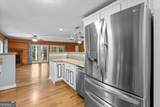 9021 Lakeview Parkway - Photo 10