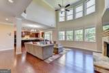 1705 Blackstone Avenue - Photo 14