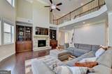 1705 Blackstone Avenue - Photo 15