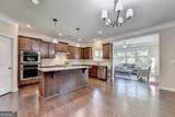 1705 Blackstone Avenue - Photo 17