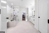 2128 Stonegate Way - Photo 37