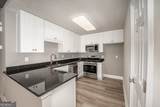 1318 Yorkshire Lane - Photo 14