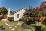 1318 Yorkshire Lane - Photo 31
