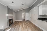 1318 Yorkshire Lane - Photo 9