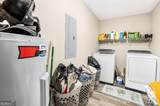 209 Roslyn Court - Photo 9