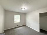 6525 Woodford Road - Photo 11
