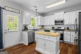3922 Walnut Grove Way - Photo 11
