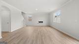 471 Hampton Terrace - Photo 11