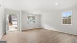 471 Hampton Terrace - Photo 2