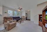 313 Oak Leaf Place - Photo 11
