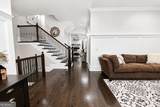 1085 Charles Towne Square - Photo 7