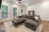 124 Everley Walk - Photo 11